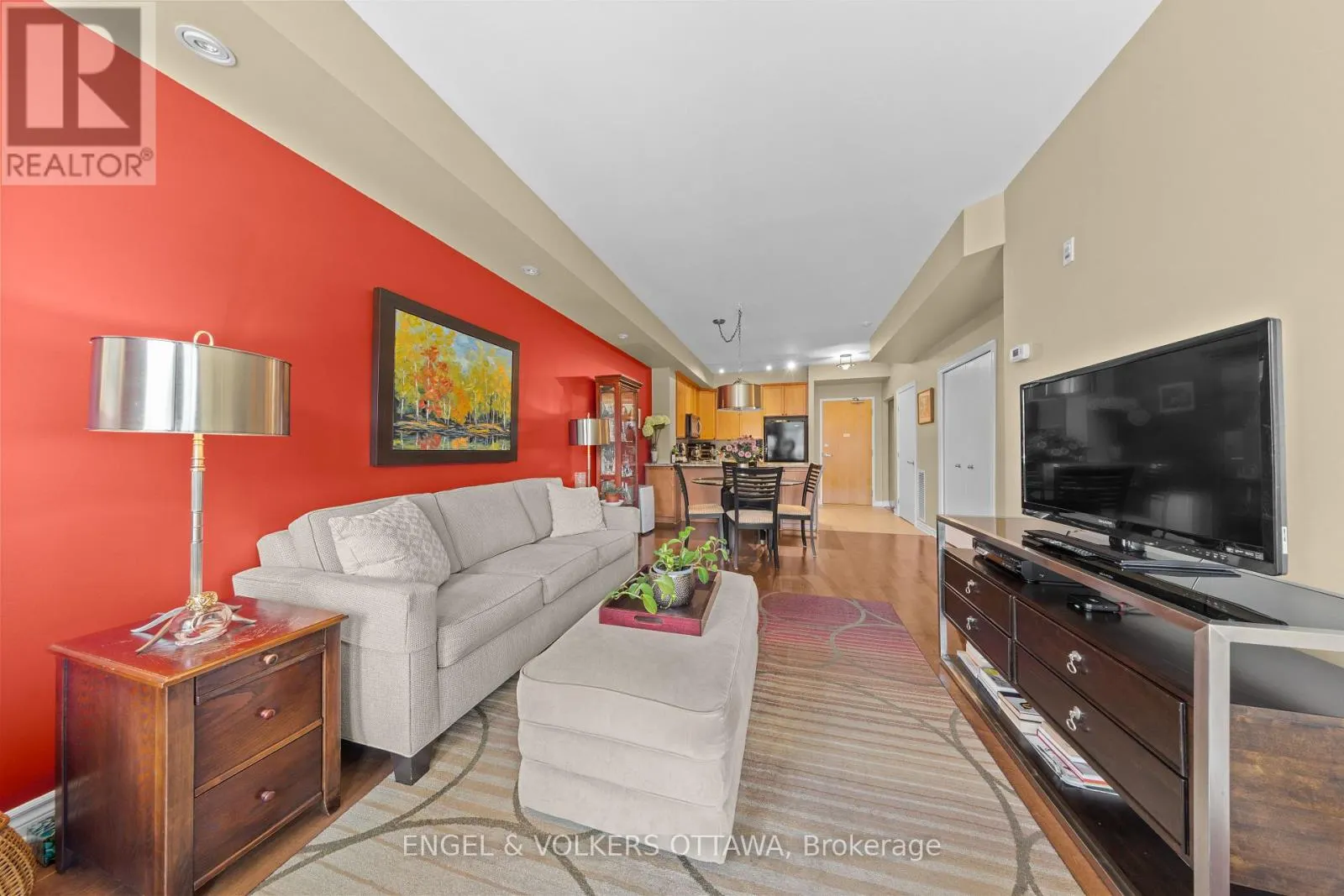 304 - 205 BOLTON STREET