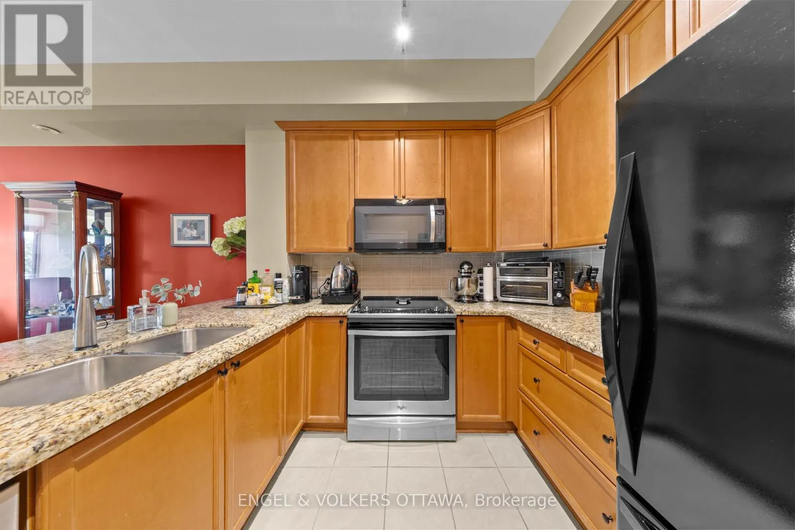304 - 205 BOLTON STREET
