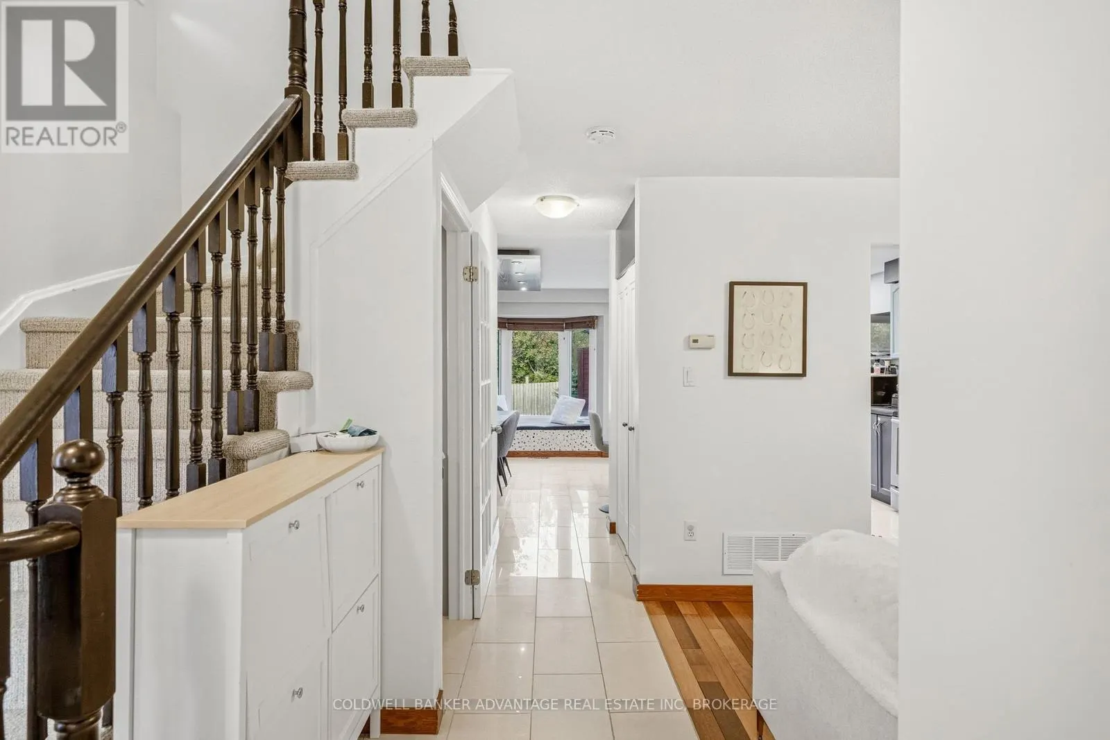 70 JEFFERSON COURT W