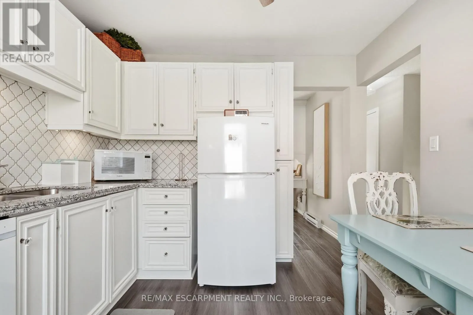 14 - 66 SUMMERCREST DRIVE