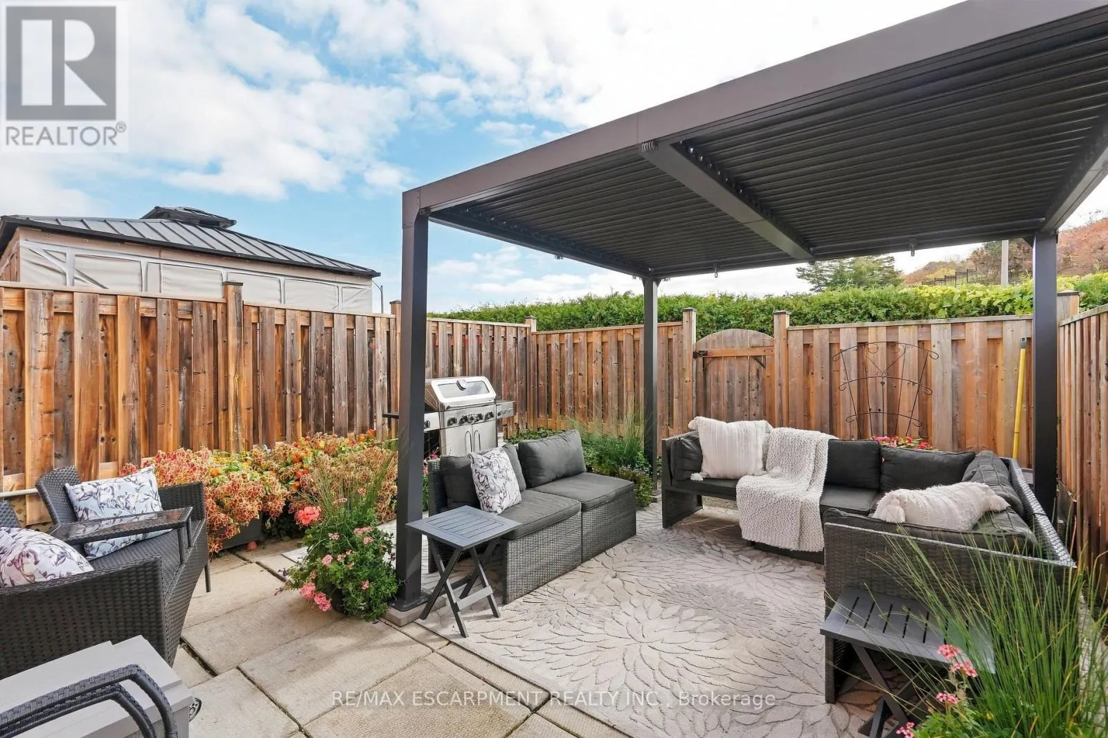 14 - 66 SUMMERCREST DRIVE