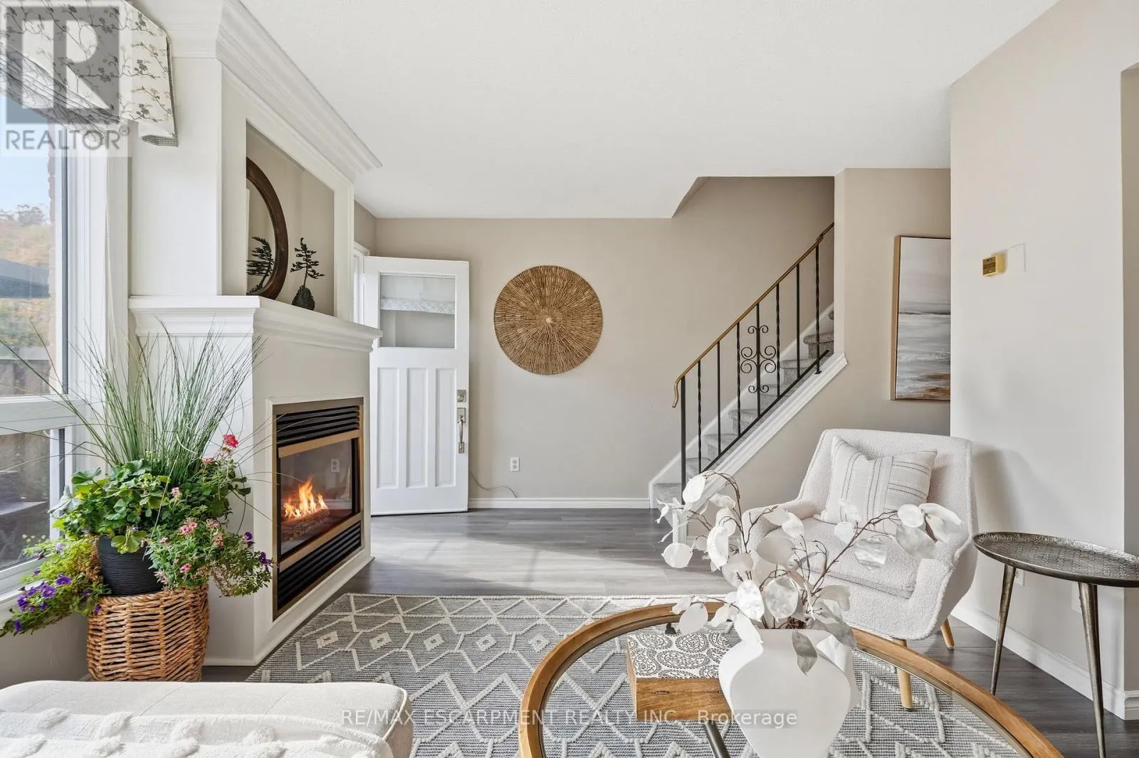 14 - 66 SUMMERCREST DRIVE
