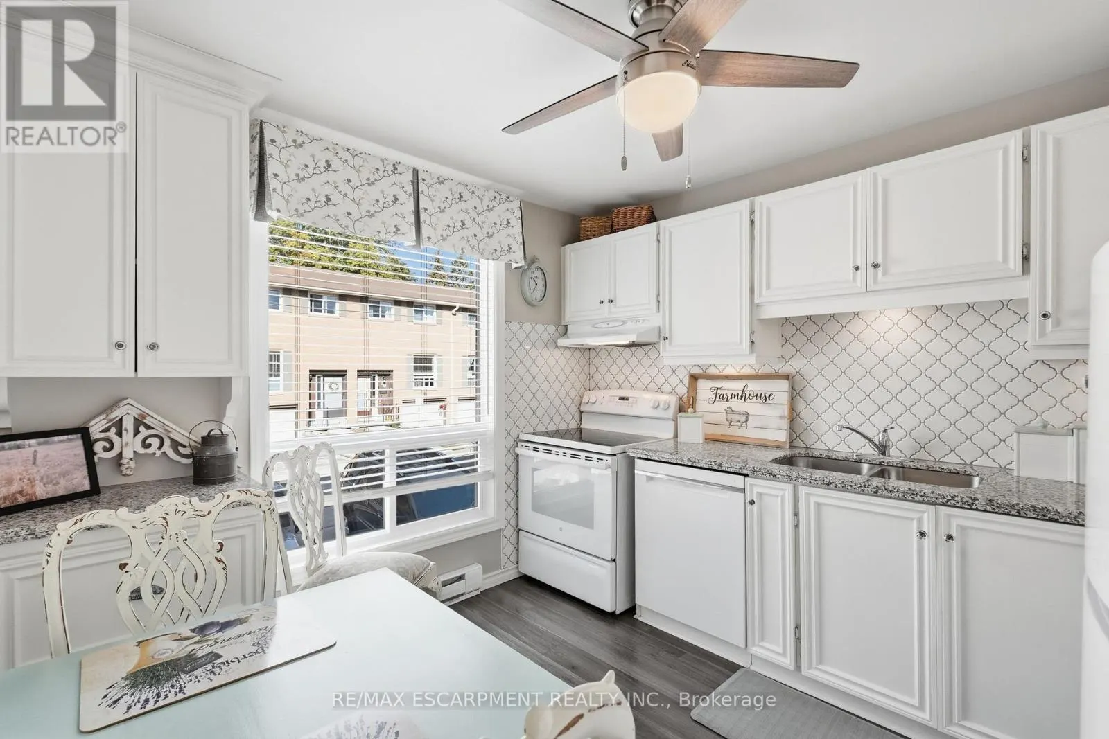 14 - 66 SUMMERCREST DRIVE