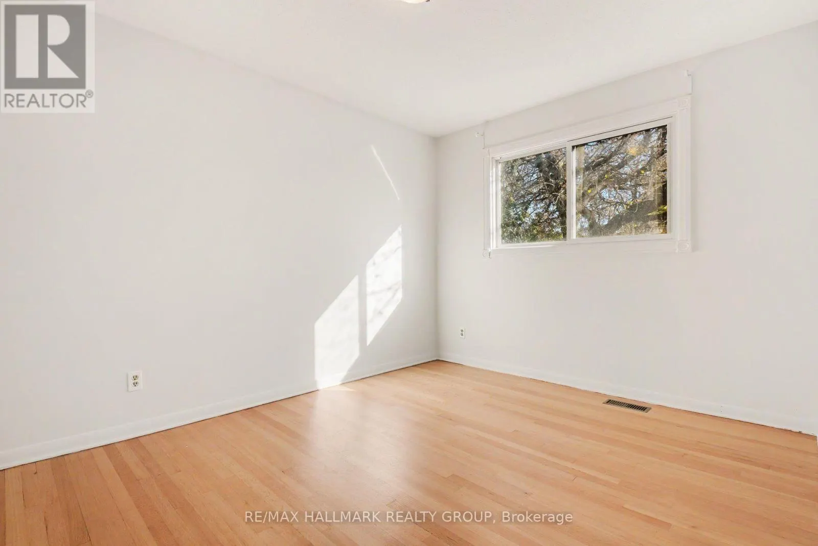 80 CHIPPEWA AVENUE