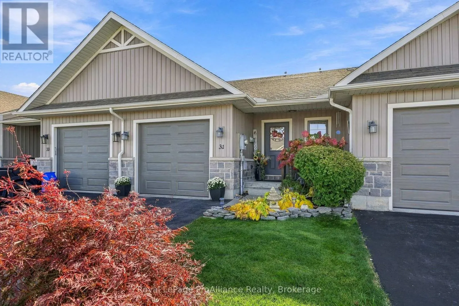 31 COBBLESTONE STREET
