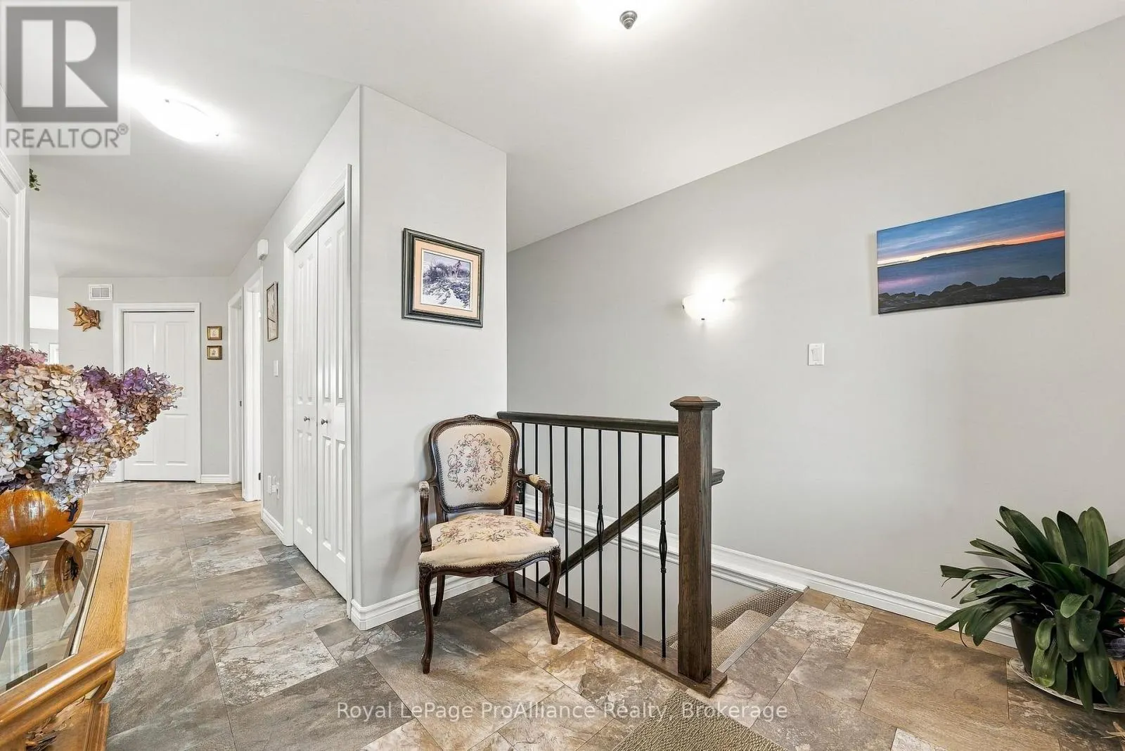 31 COBBLESTONE STREET