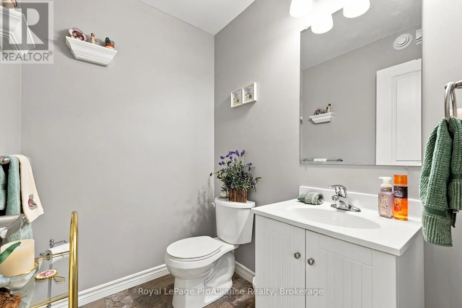 31 COBBLESTONE STREET