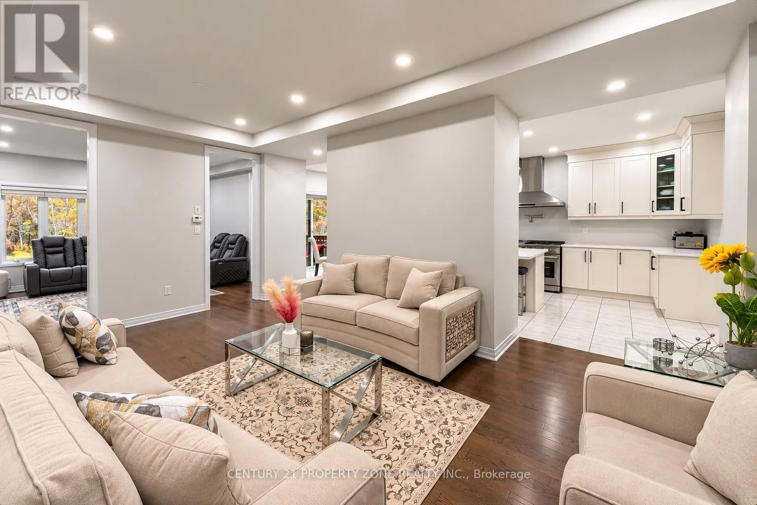 72 SLATER STREET