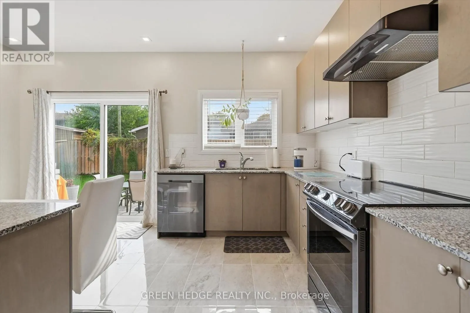 4033 CACHET COURT