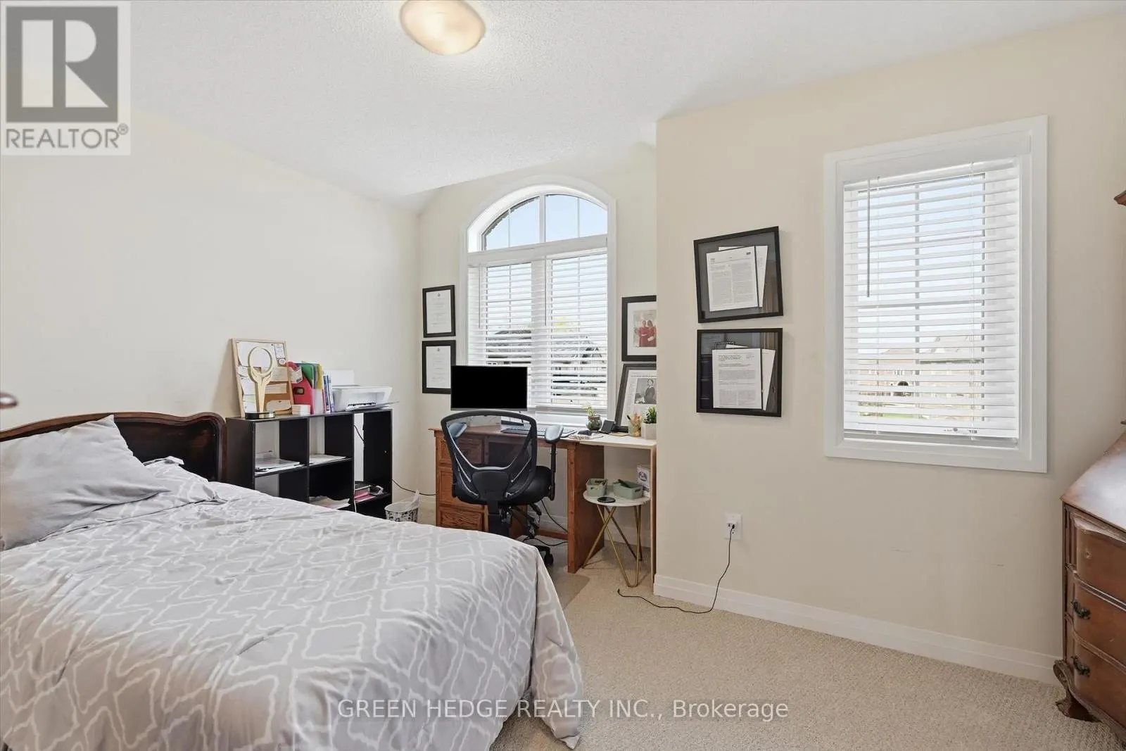 4033 CACHET COURT