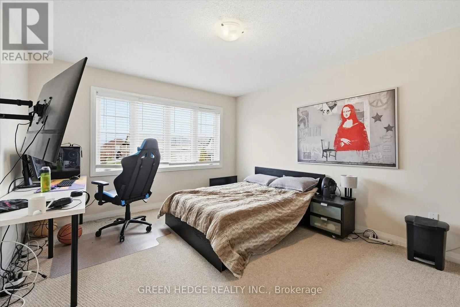 4033 CACHET COURT