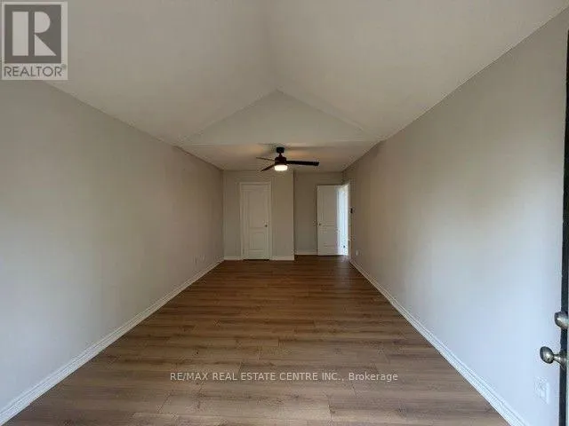 16 PANORAMA WAY