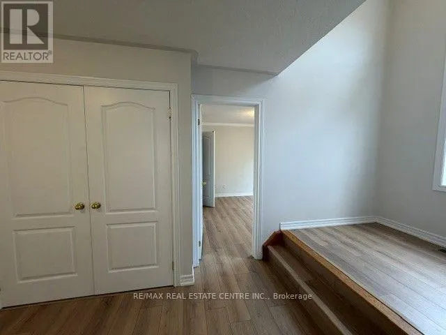 16 PANORAMA WAY