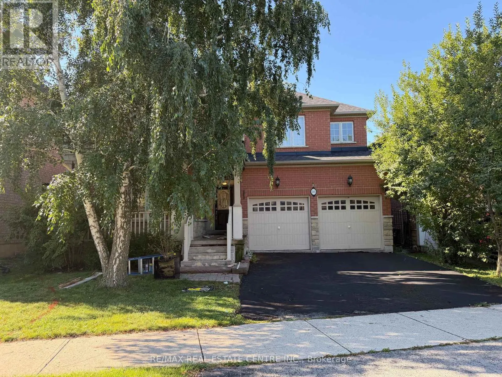 16 PANORAMA WAY