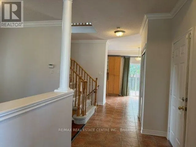 16 PANORAMA WAY
