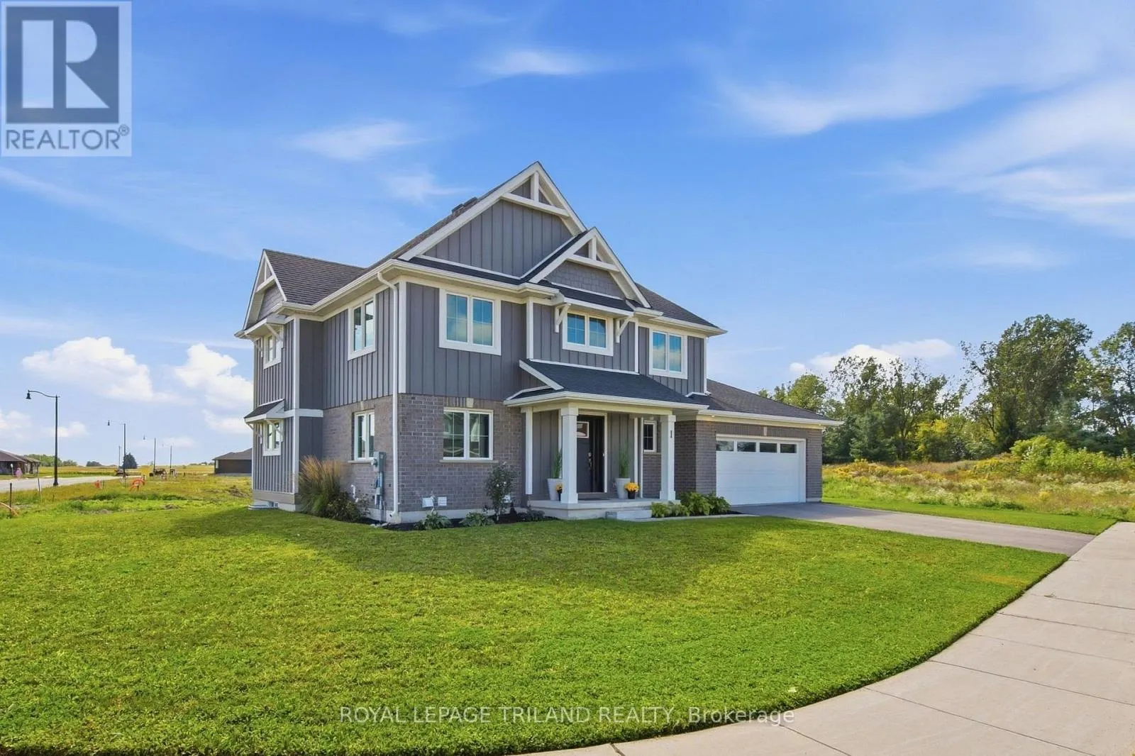 1 HAWKE LANE