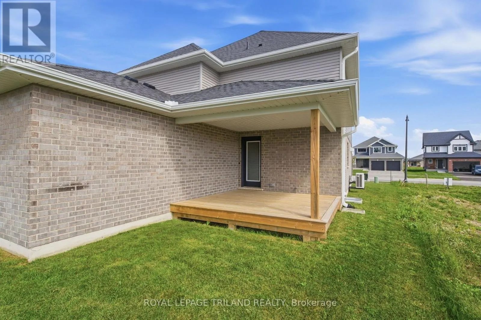 1 HAWKE LANE