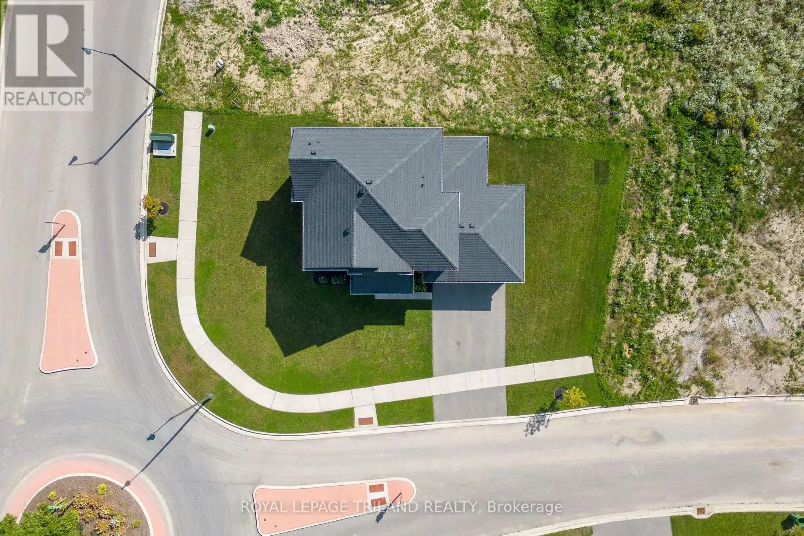 1 HAWKE LANE