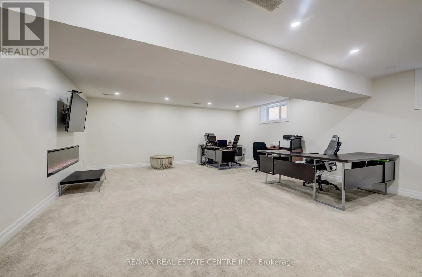 10 DEER CREEK STREET
