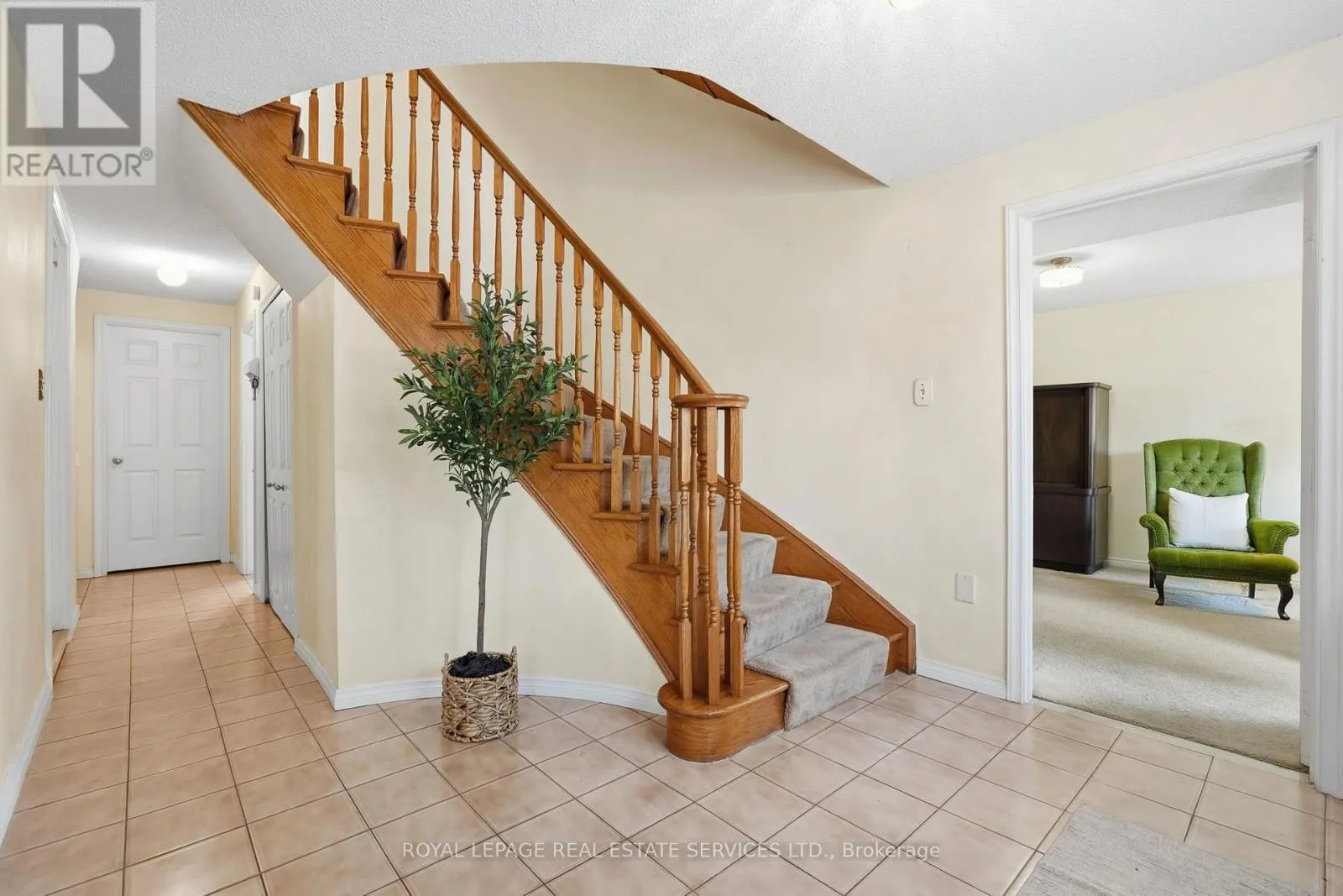 163 BLUEBELL CRESCENT