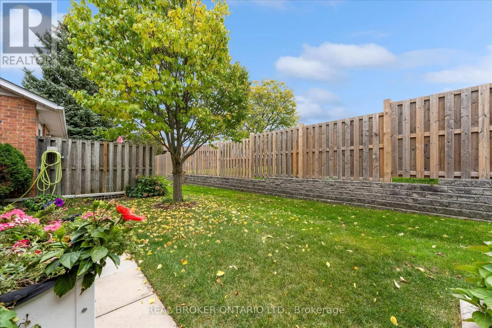 10 - 60 RICE AVENUE