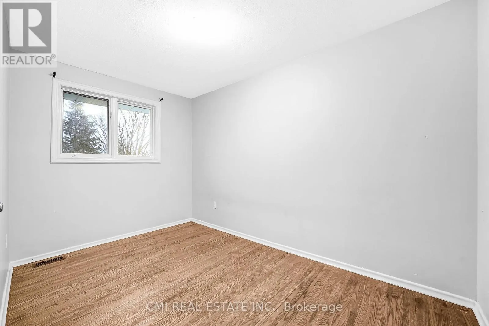 96 ELGIN STREET