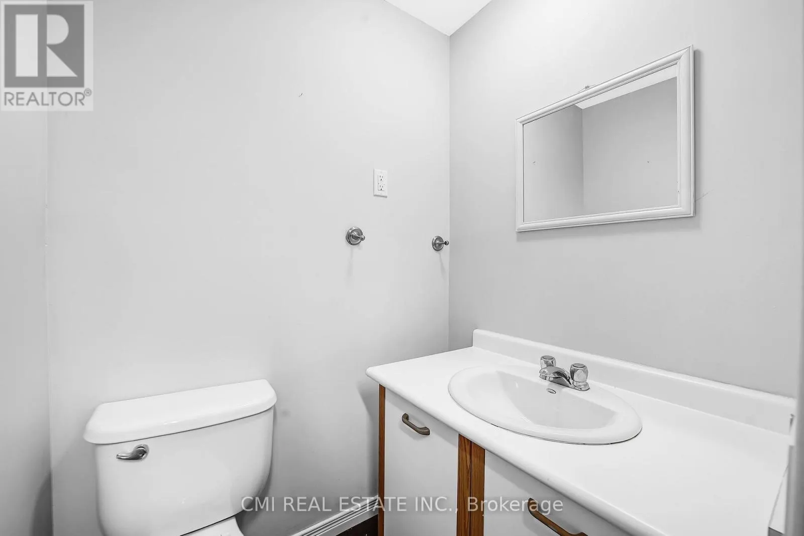96 ELGIN STREET