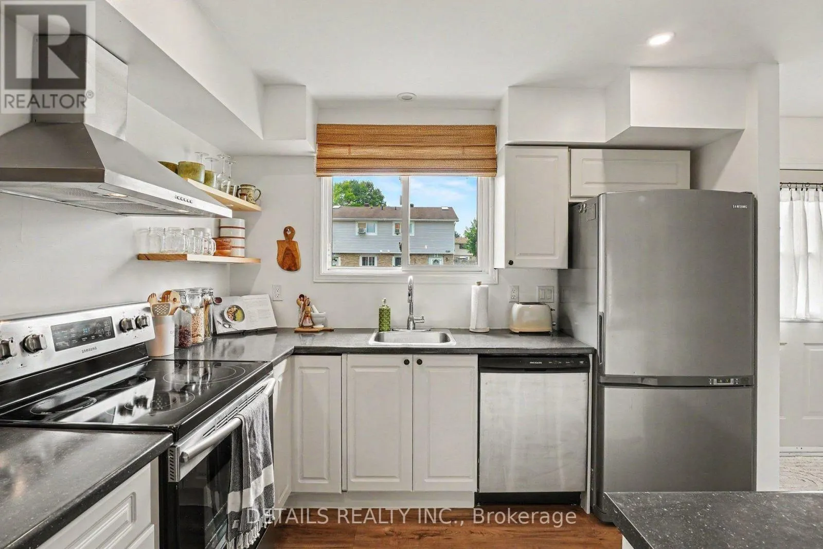 77 - 1211 MILLWOOD AVENUE