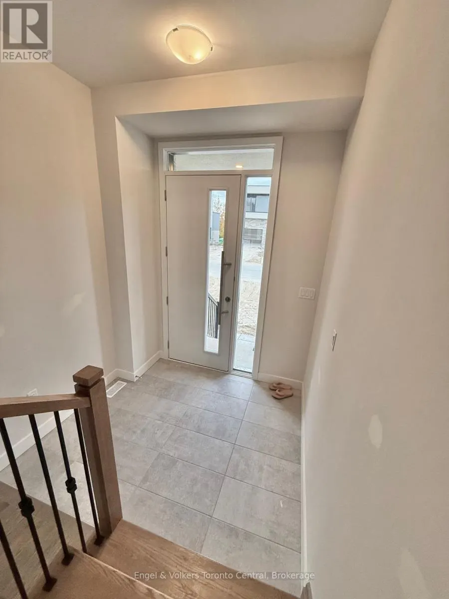111 YVONNE CRESCENT