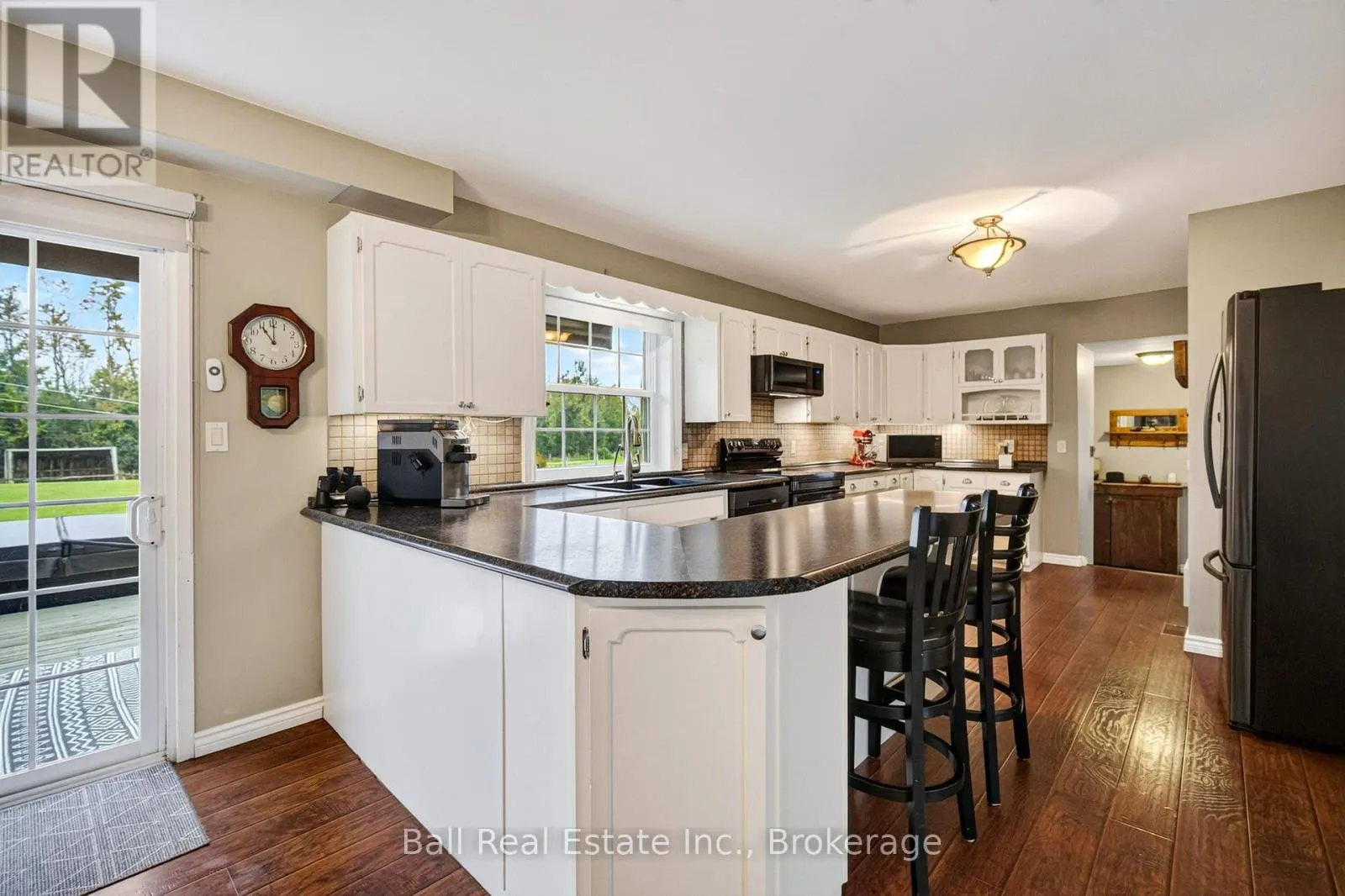 92 CRICKET HOLLOW ROAD