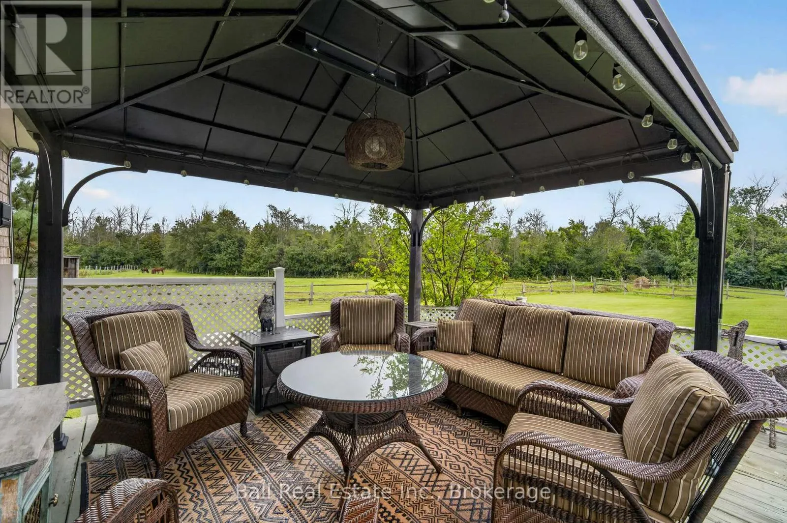 92 CRICKET HOLLOW ROAD