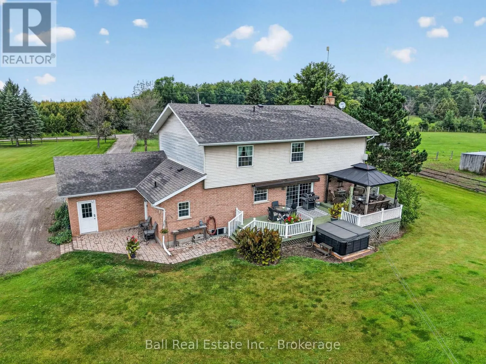 92 CRICKET HOLLOW ROAD