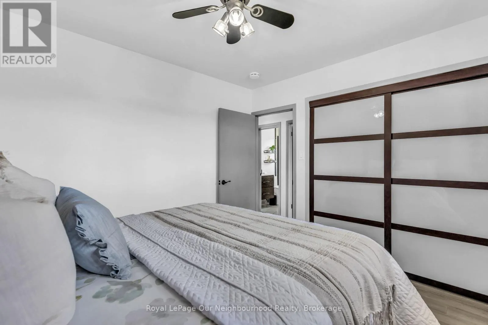9 KENWOOD CRESCENT