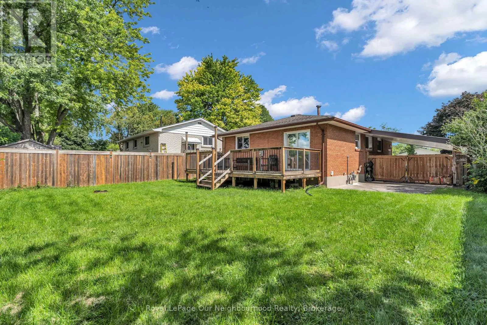 9 KENWOOD CRESCENT