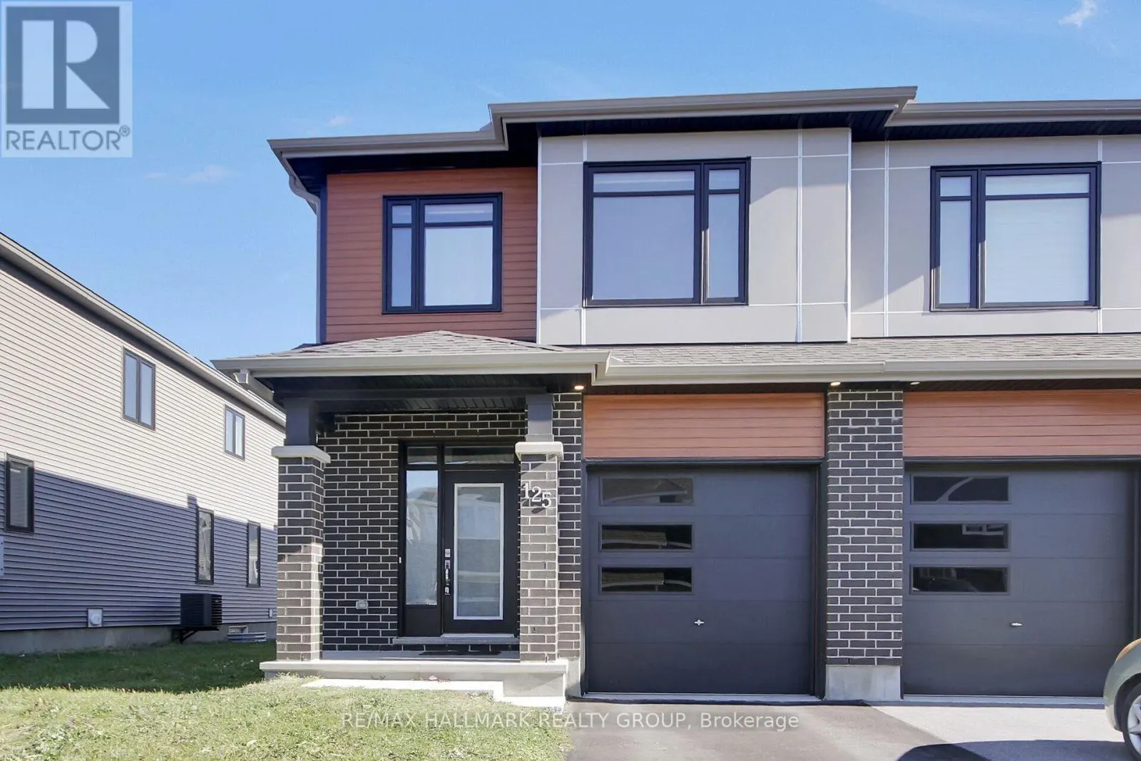 125 ANGELONIA CRESCENT