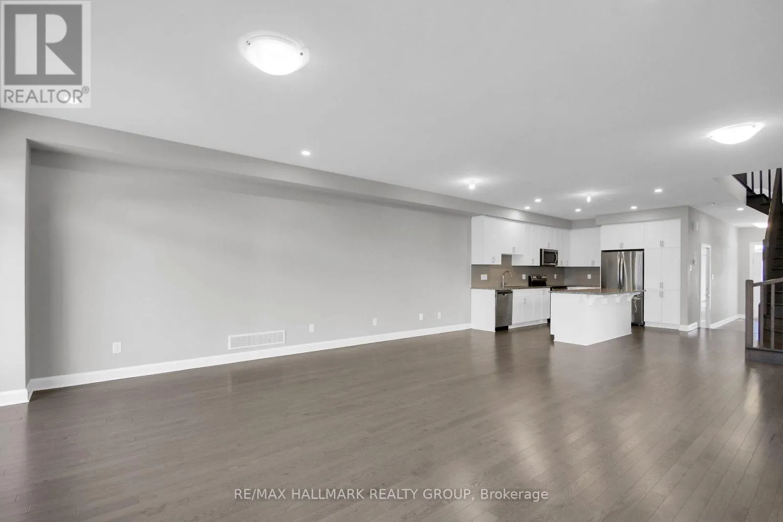 125 ANGELONIA CRESCENT