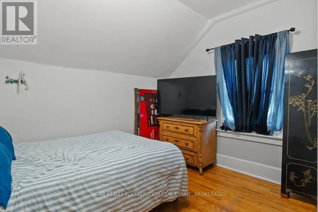 168 RICHARD STREET
