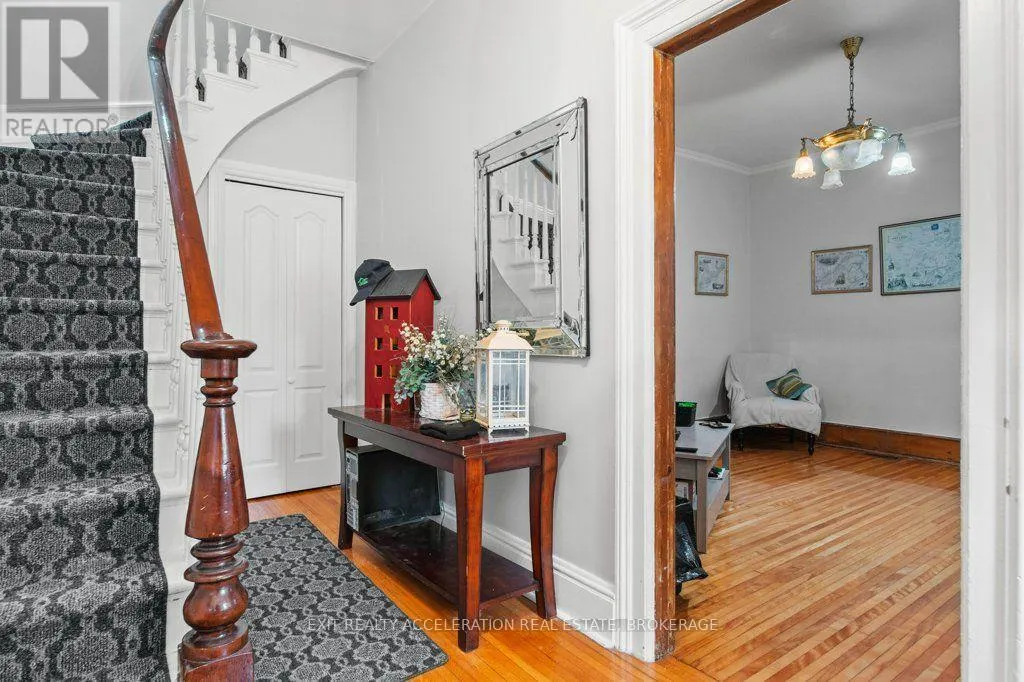 168 RICHARD STREET