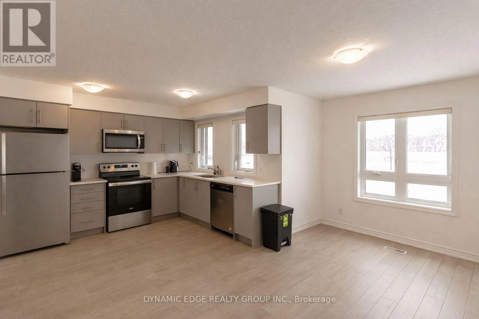 25 - 235 CHAPEL HILL DRIVE