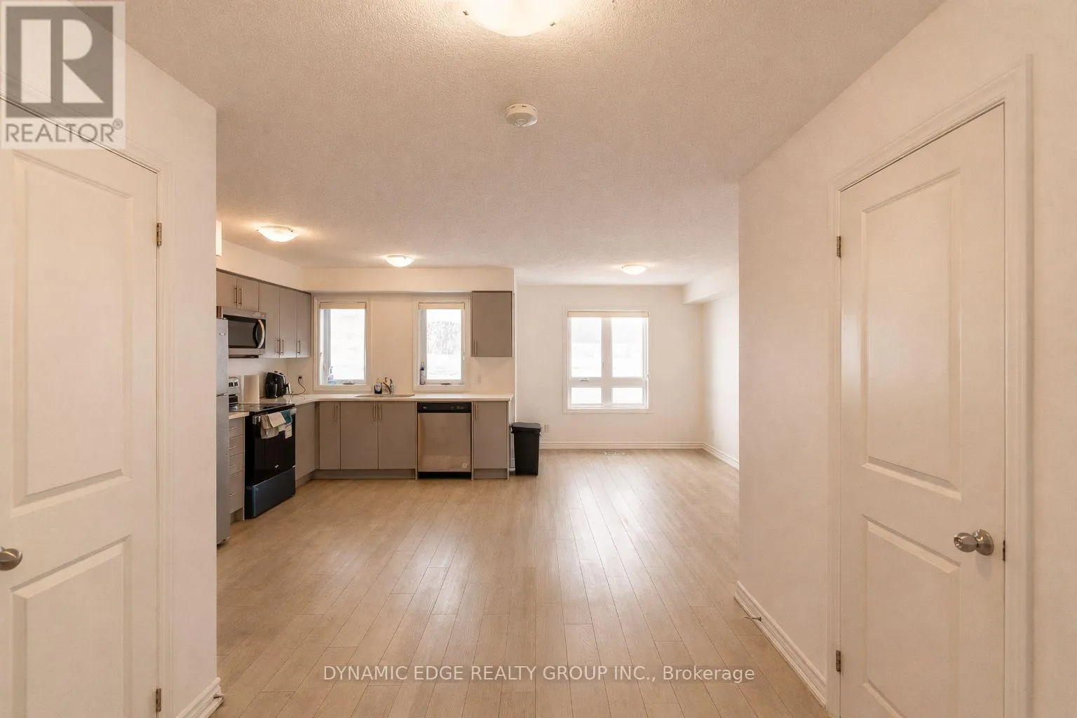 25 - 235 CHAPEL HILL DRIVE