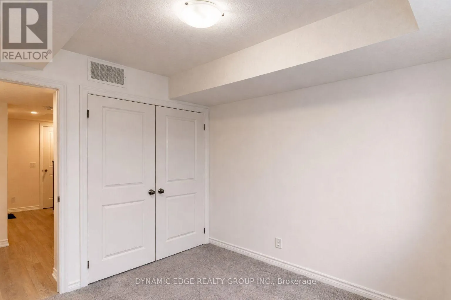 25 - 235 CHAPEL HILL DRIVE