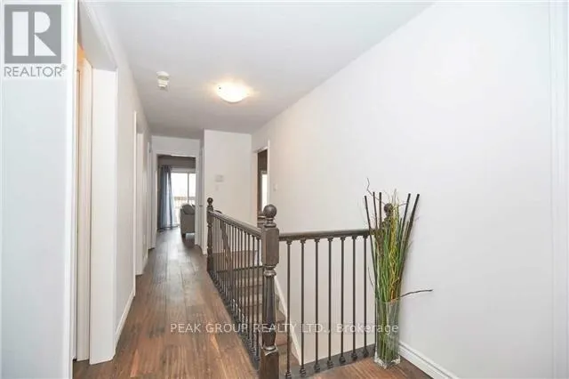 34 COLE CRESCENT