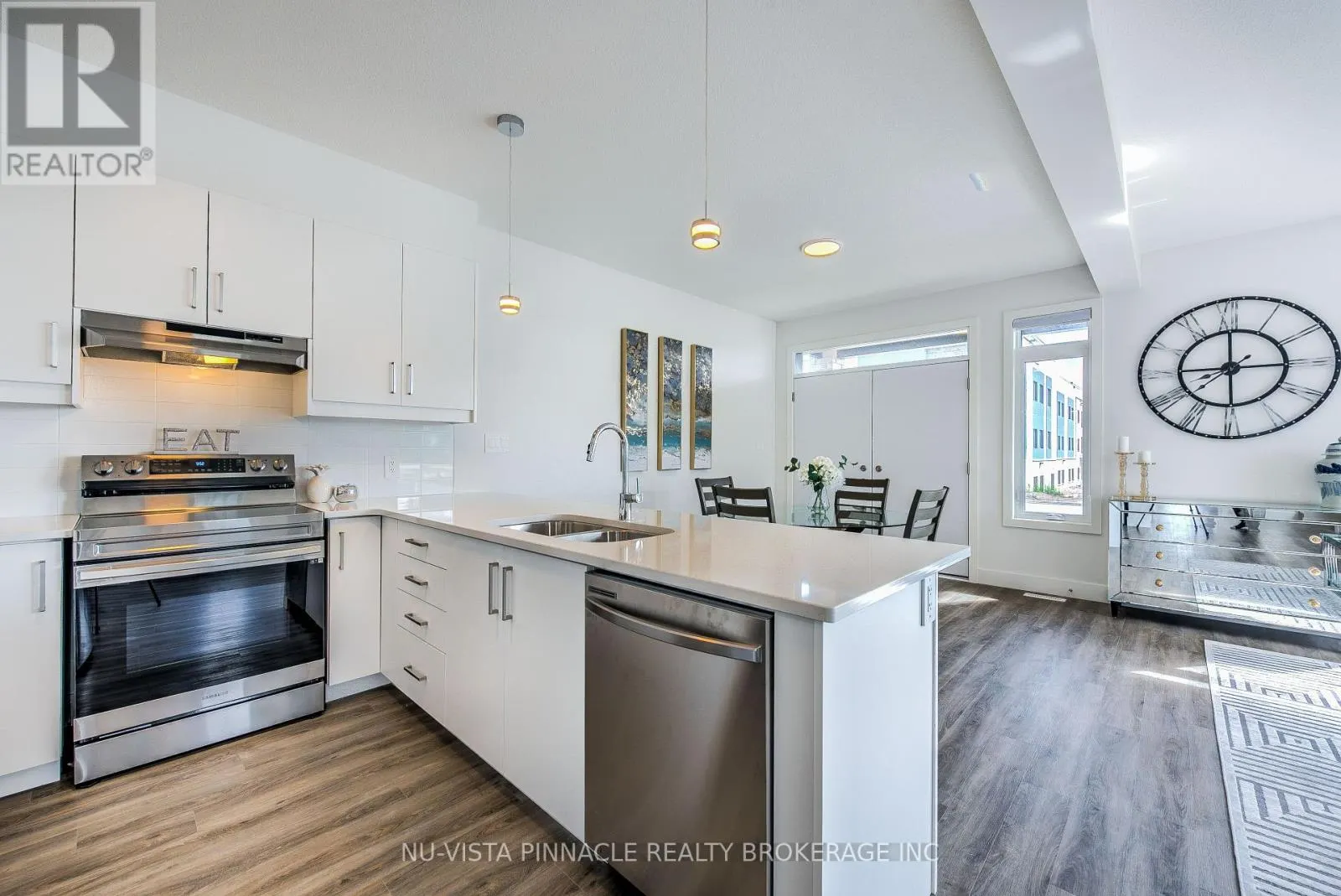 19 - 3635 SOUTHBRIDGE AVENUE #19