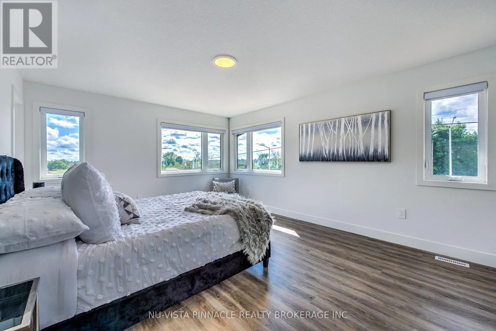 19 - 3635 SOUTHBRIDGE AVENUE #19