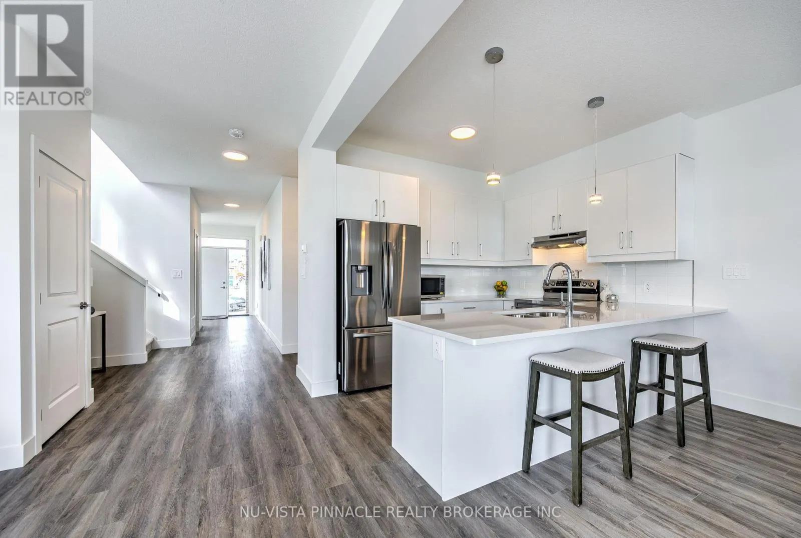 19 - 3635 SOUTHBRIDGE AVENUE #19