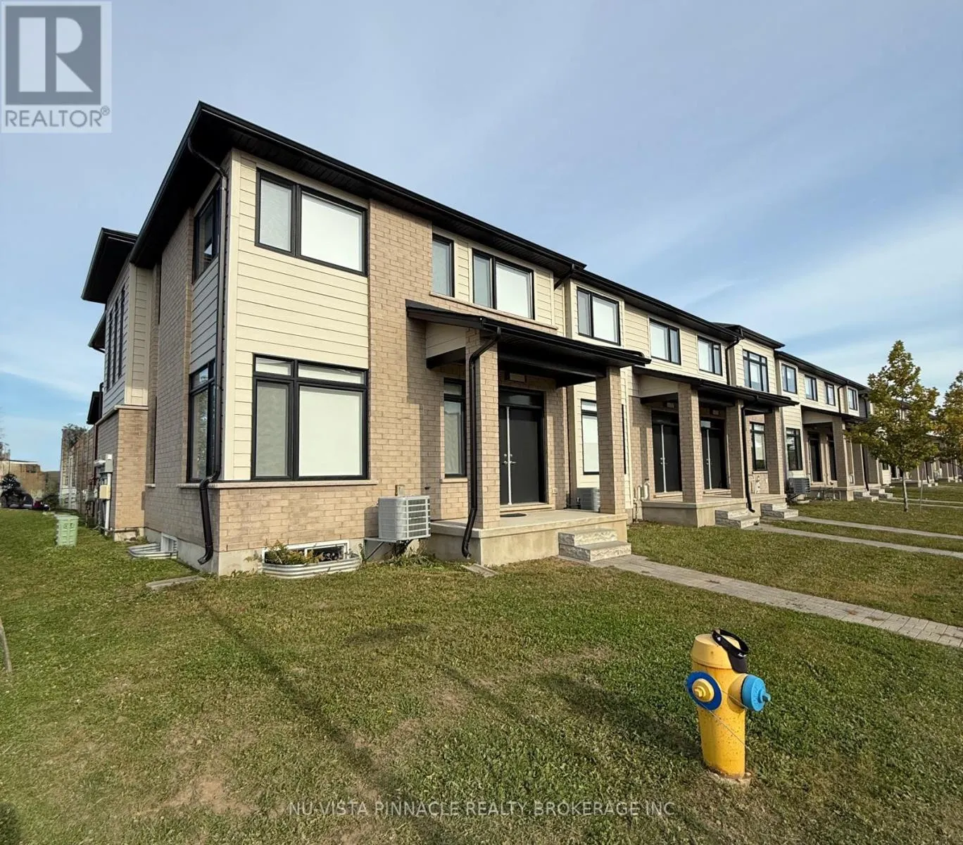 19 - 3635 SOUTHBRIDGE AVENUE #19