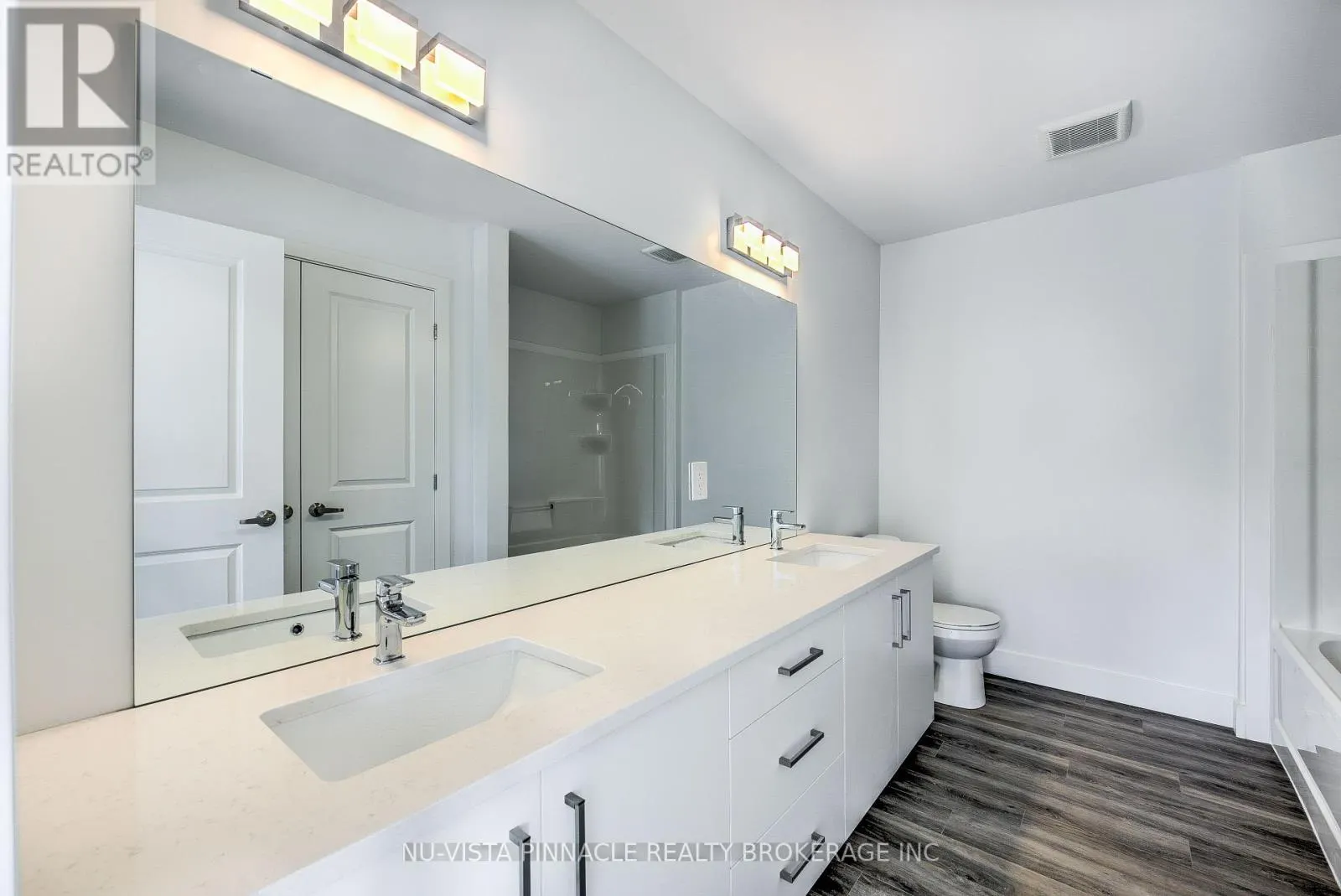 19 - 3635 SOUTHBRIDGE AVENUE #19