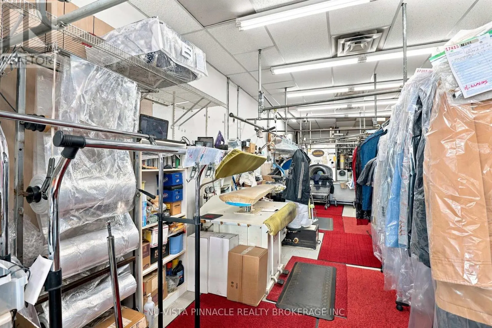 3 - 1086 COMMISSIONERS ROAD E #3