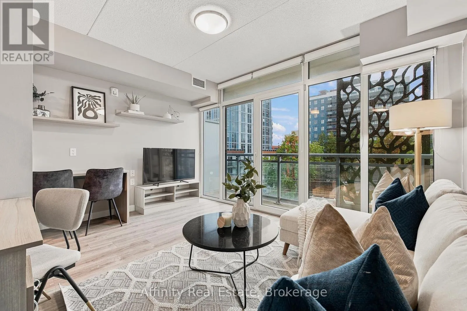 615 - 250 ALBERT STREET