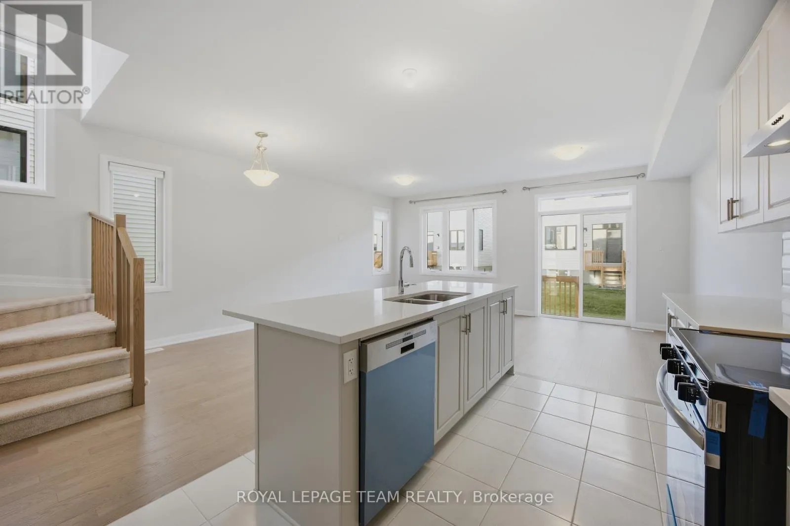 949 LOCOMOTION LANE